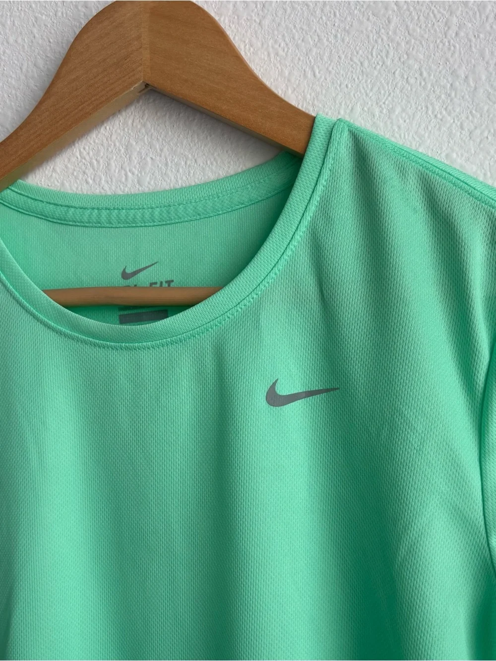 Nike Tempo Bright Green Dri-FIT Athletic Short Sleeve Running Workout Tee Shirt
